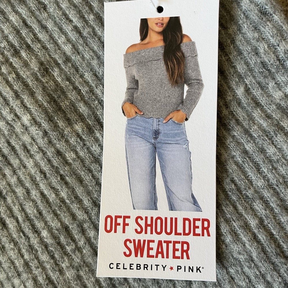 NWT Celebrity Pink Off Shoulder Sweater Women's Large Gray